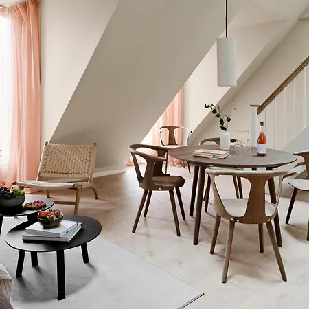 Aura Aparthotel
