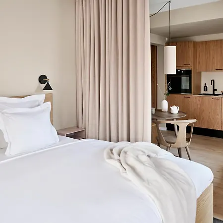 Aura Lejlighedshotel 3*