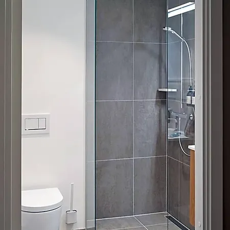 Aura Lägenhetshotell 3*